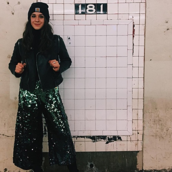 Meet your Posher, Kalli - Picture 5 of 5